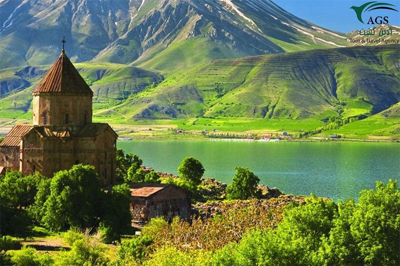 تور وان