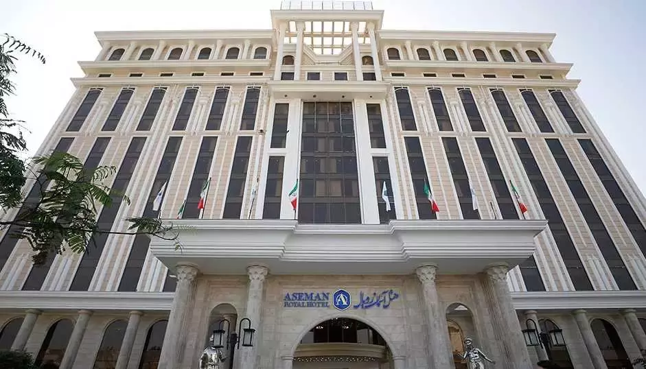 آسمان رویال