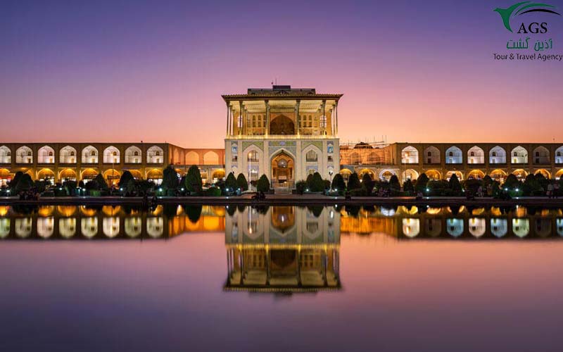 عمارت عالی‌قاپو در اصفهان