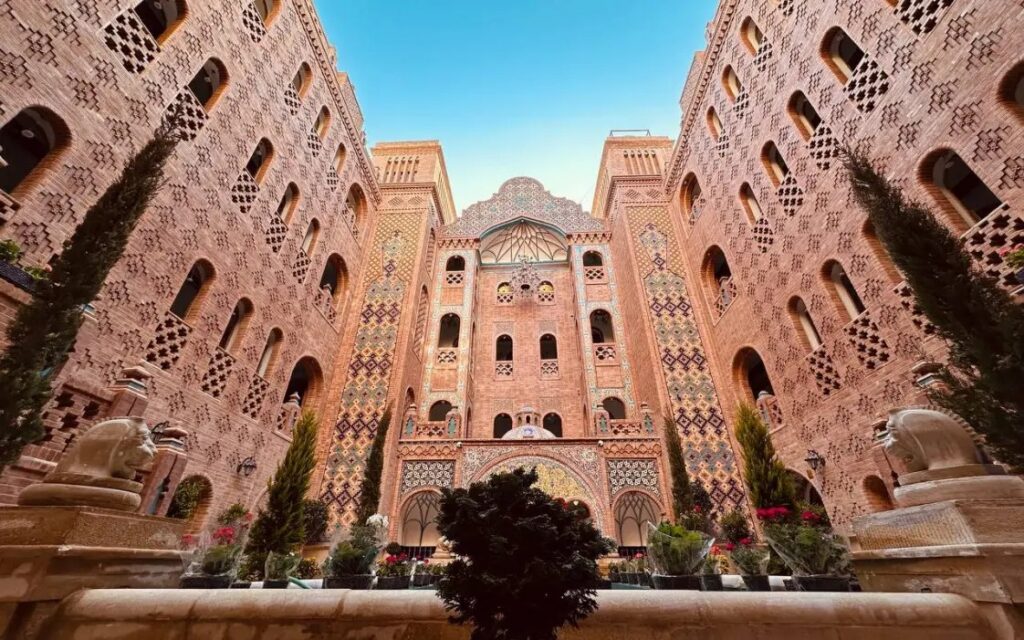 هتل بوتیک یوتاب شیراز