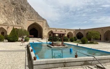 هتل لاله بیستون